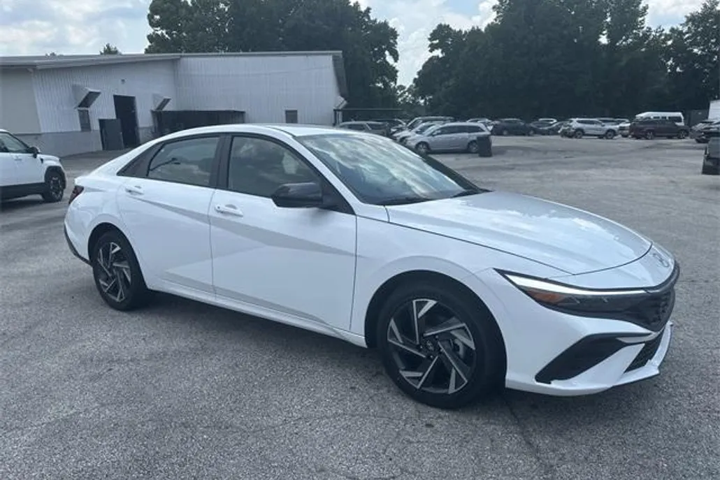 2025 Hyundai Elantra Hybrid SEL Sport photo 1