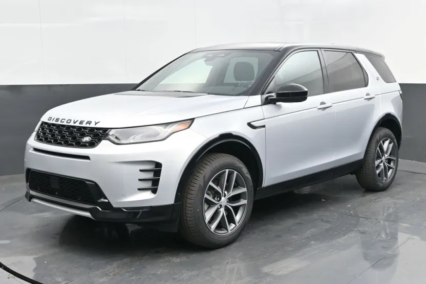 2025 Land Rover Discovery Sport Dynamic SE photo 1