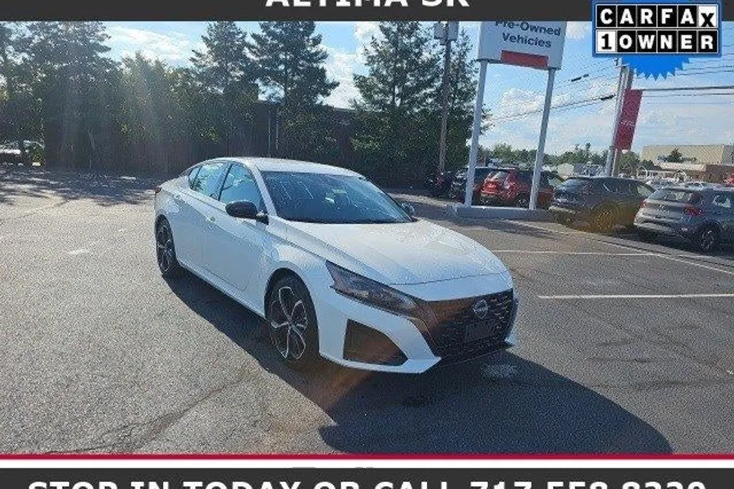 2024 Nissan Altima 2.5 SR photo 1