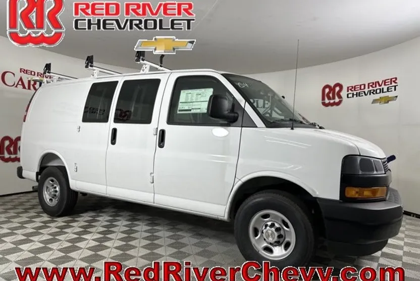 2025 Chevrolet Express Cargo 2500 photo 1