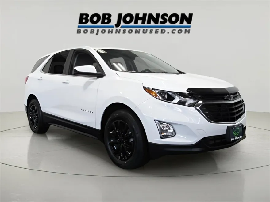 2021 Chevrolet Equinox LT photo 1