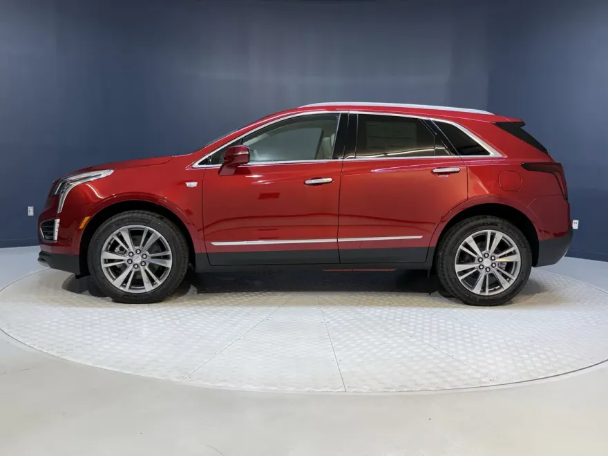 2025 Cadillac XT5 Premium Luxury photo 1