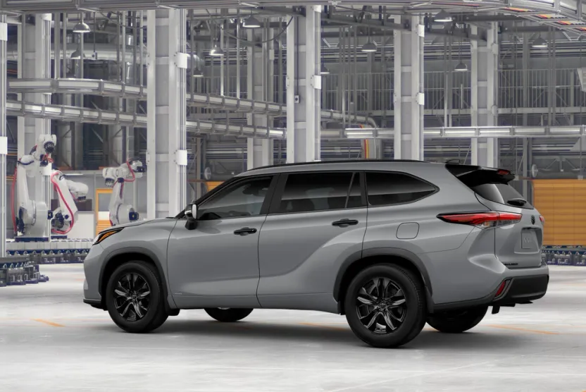 2025 Toyota Highlander Hybrid XLE photo 1