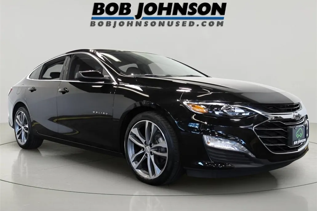 2022 Chevrolet Malibu 1LT photo 1