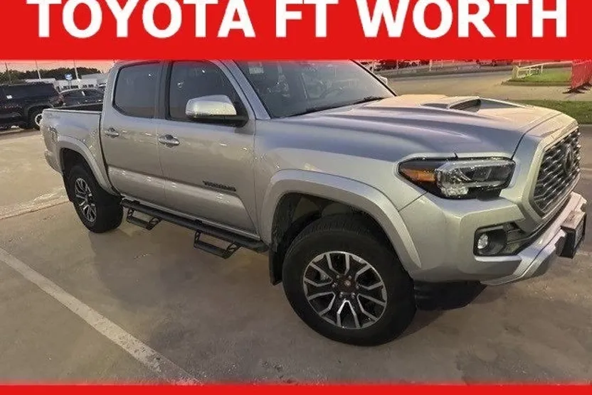2023 Toyota Tacoma TRD Sport V6 photo 1