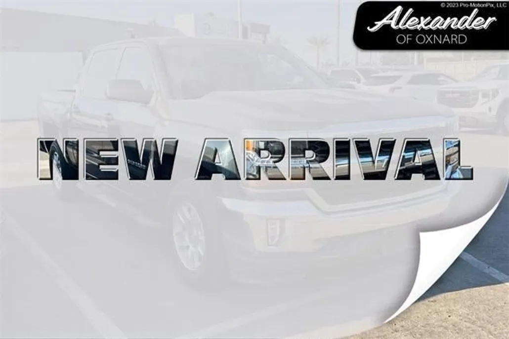 2018 Chevrolet Silverado 1500 LT photo 1