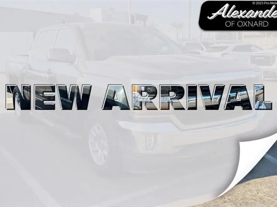 2018 Chevrolet Silverado 1500 LT photo 1