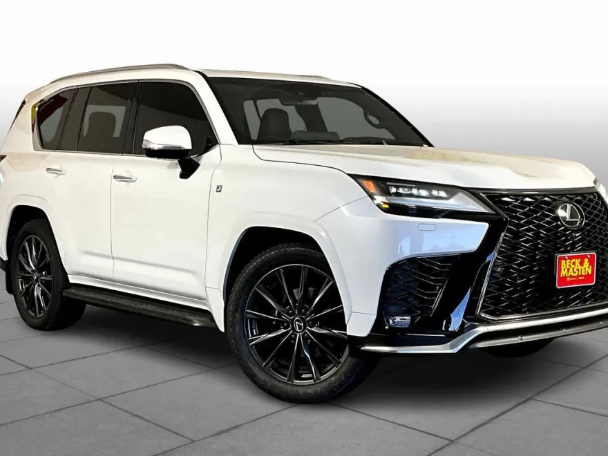 2022 Lexus LX 600 F SPORT photo 1