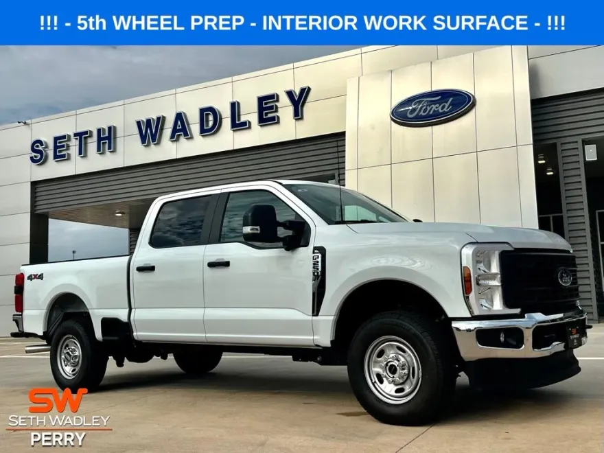 2025 Ford F-250 XL photo 1