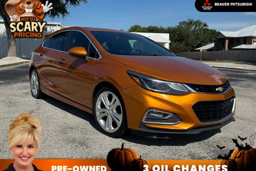 2017 Chevrolet Cruze Premier photo 1