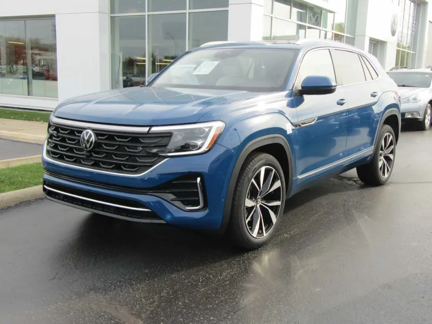 2025 Volkswagen Atlas Cross Sport SEL Premium R-Line photo 1