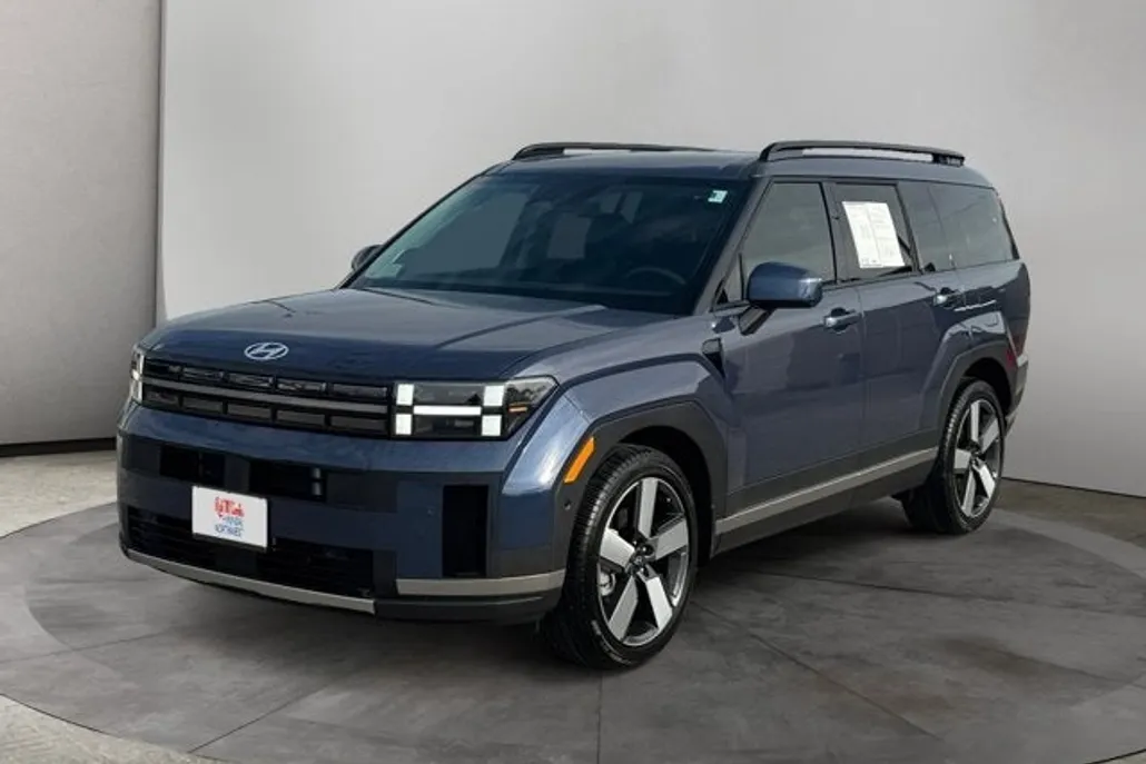 2025 Hyundai Santa Fe Limited photo 1
