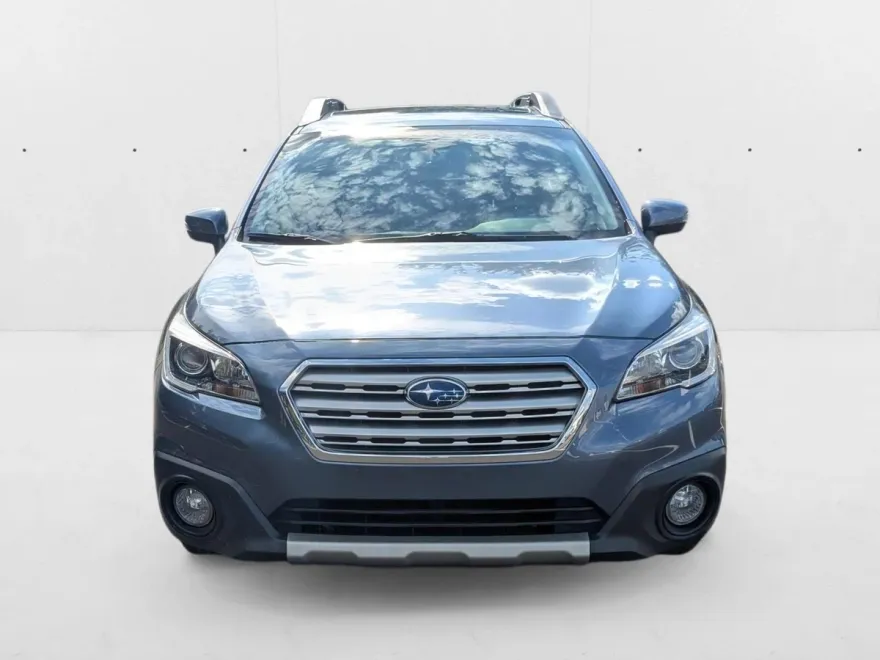 2015 Subaru Outback 2.5i Limited photo 1