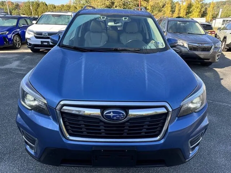 2020 Subaru Forester Limited photo 1