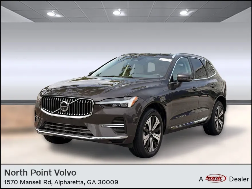 2023 Volvo XC60 Recharge Hybrid T8 eAWD Plus photo 1
