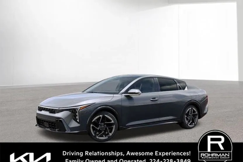 2025 Kia K4 GT-Line photo 1