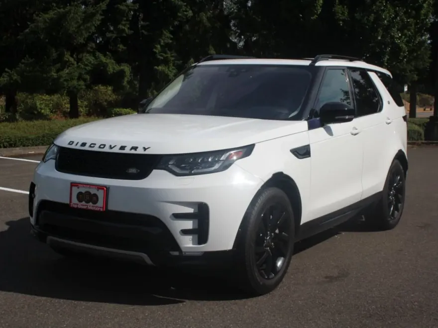 2020 Land Rover Discovery Landmark photo 1