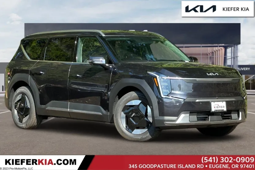 2026 Kia EV9 Wind AWD photo 1
