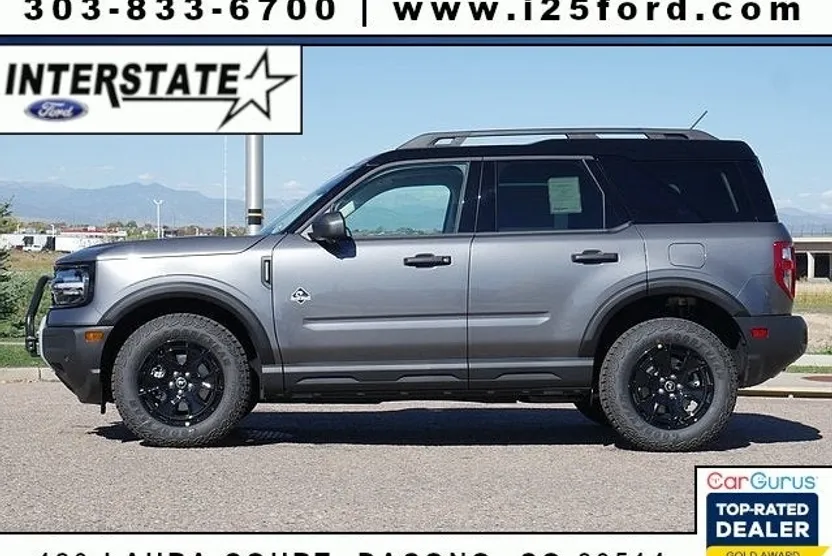 2025 Ford Bronco Outer Banks photo 1