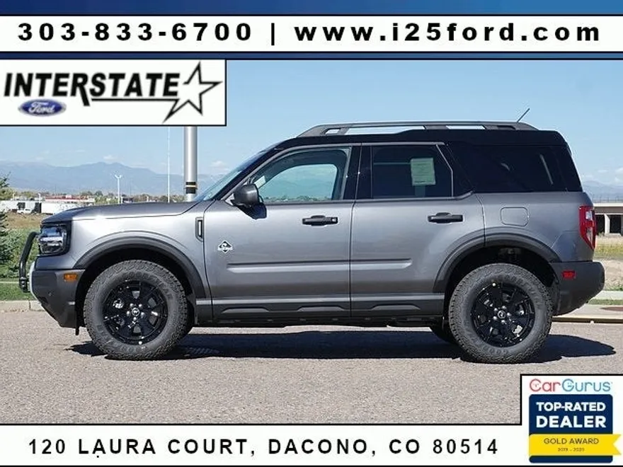 2025 Ford Bronco Outer Banks photo 1