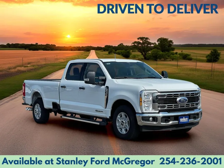 2026 Ford F-350 XLT photo 1