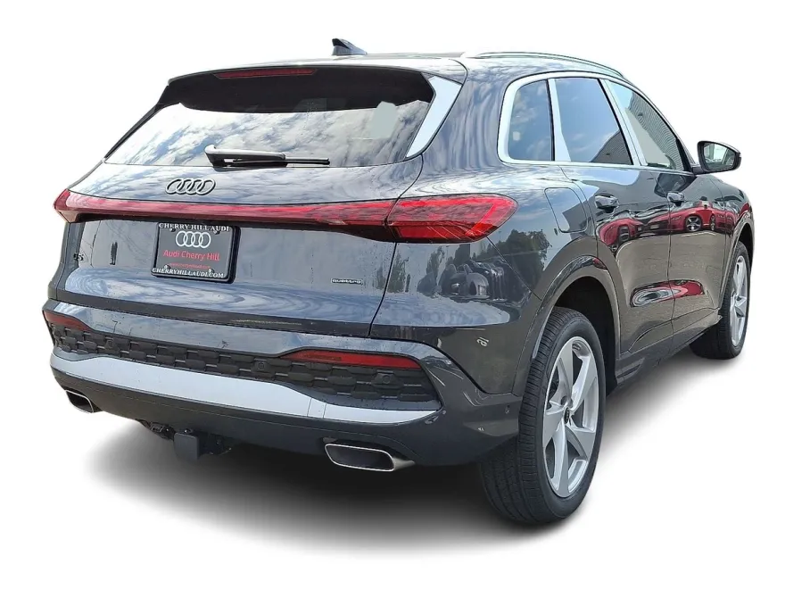 2025 Audi Q5 2.0T Premium Plus photo 1
