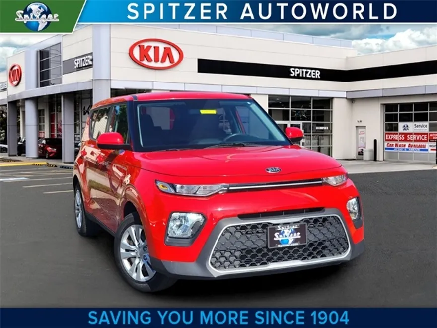 2020 Kia Soul LX photo 1