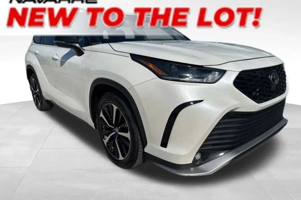 2021 Toyota Highlander XSE photo 1