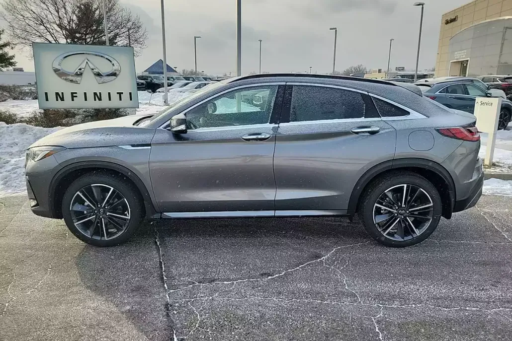 2025 Infiniti QX55 Luxe photo 1
