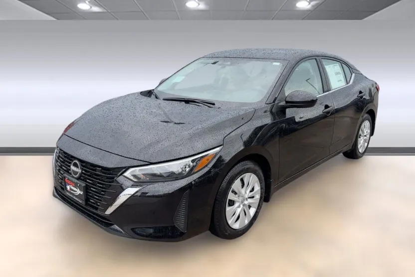 2025 Nissan Sentra S photo 1