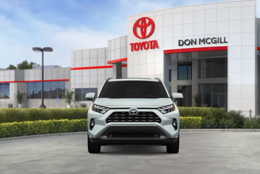2025 Toyota RAV4 XLE Premium photo 1