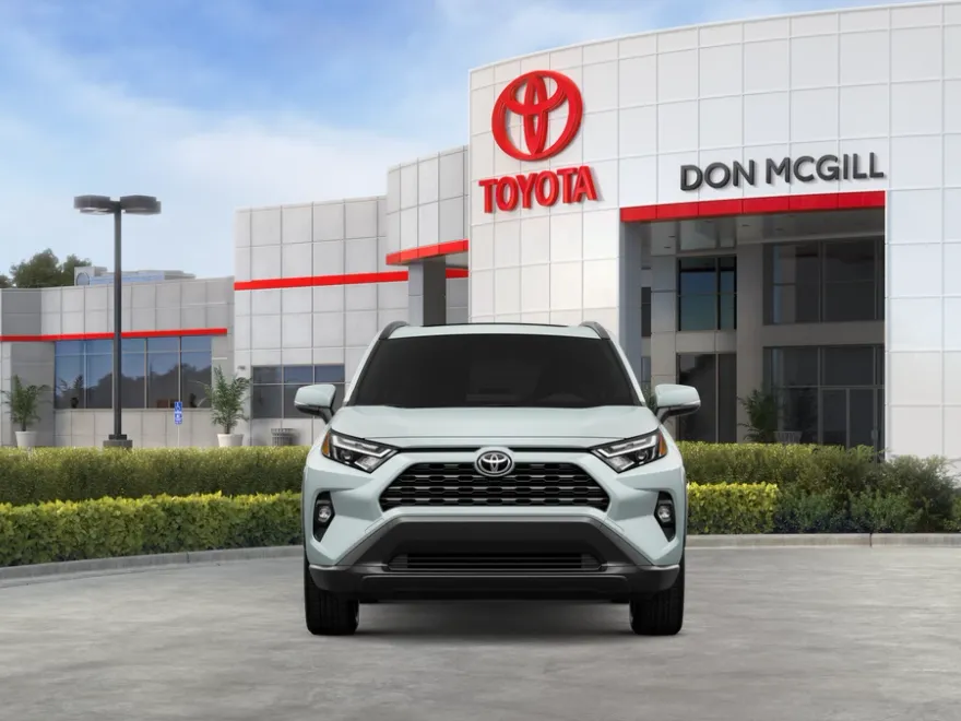 2025 Toyota RAV4 XLE Premium photo 1