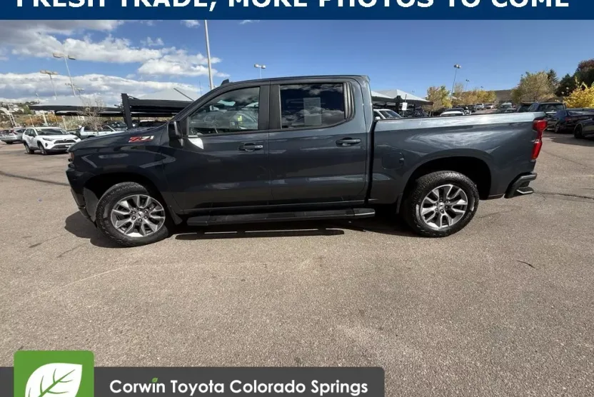 2022 Chevrolet Silverado 1500 RST photo 1