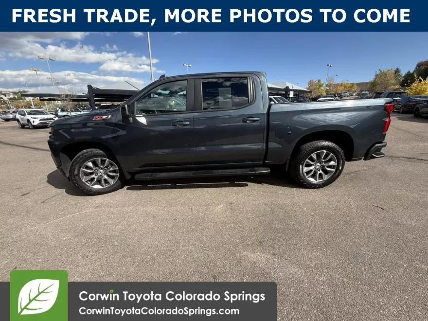 2022 Chevrolet Silverado 1500 RST photo 1