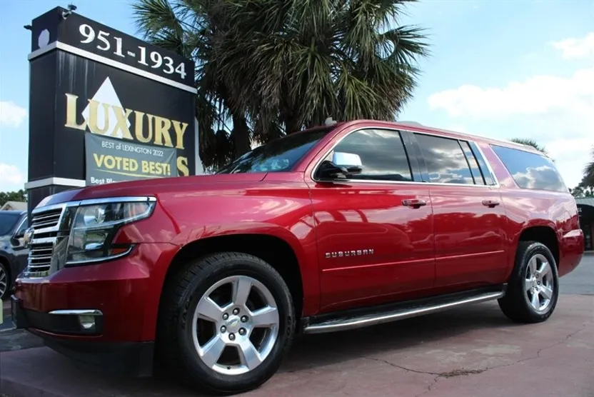 2015 Chevrolet Suburban LTZ photo 1