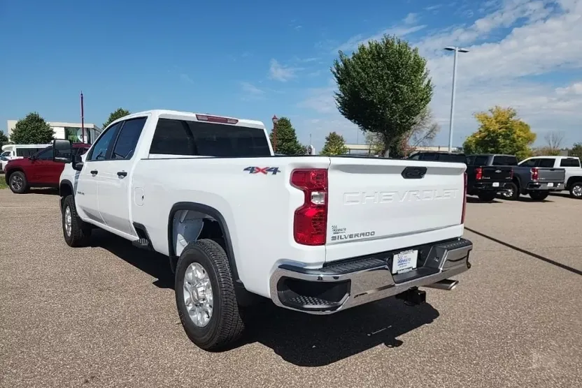 2026 Chevrolet Silverado 3500HD Work Truck photo 1