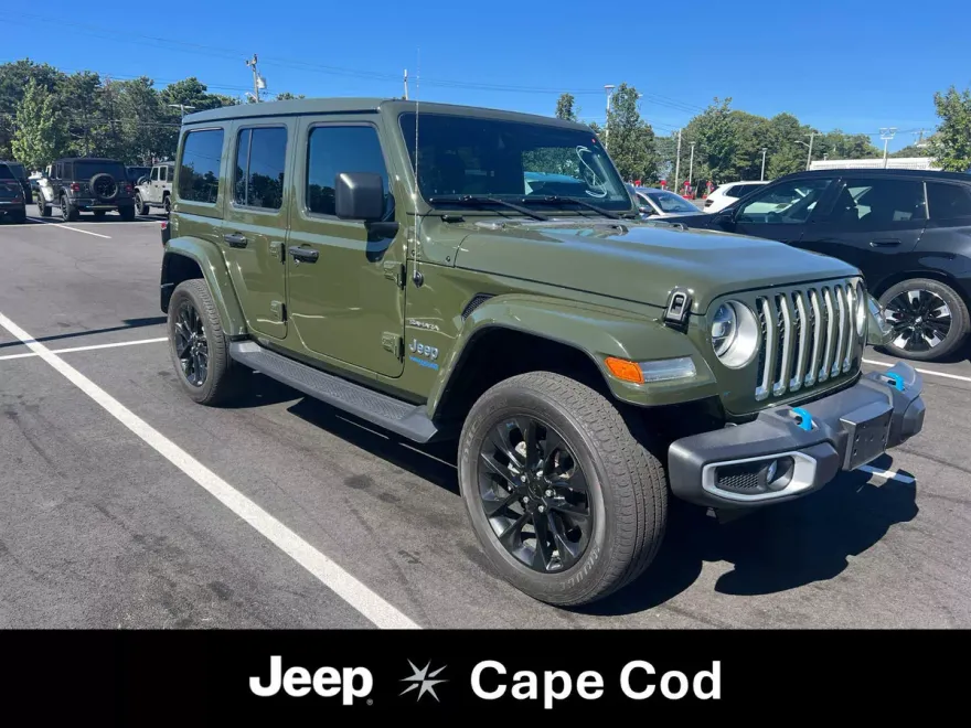 2022 Jeep Wrangler 4xe Unlimited Sahara photo 1