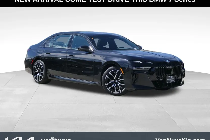 2024 Bmw 740i photo 1