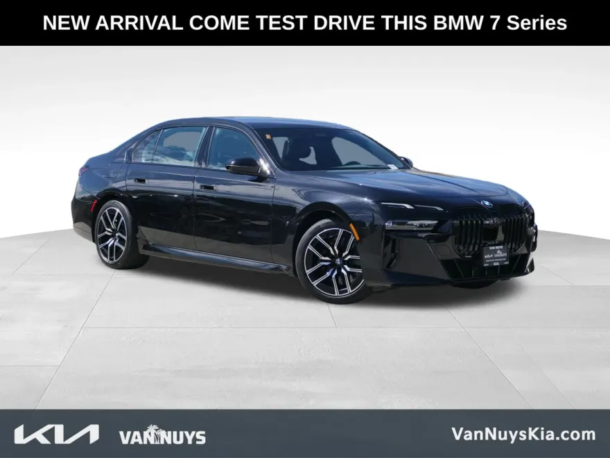 2024 Bmw 740i photo 1