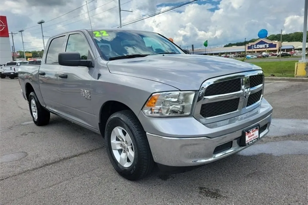 2022 Ram 1500 Classic SLT photo 1