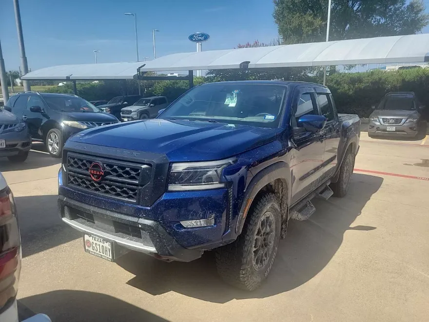 2022 Nissan Frontier PRO-4X photo 1
