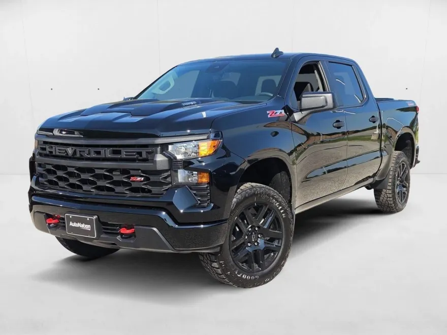 2026 Chevrolet Silverado 1500 Custom Trail Boss photo 1