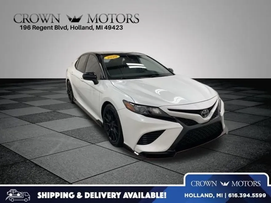 2020 Toyota Camry TRD V6 photo 1