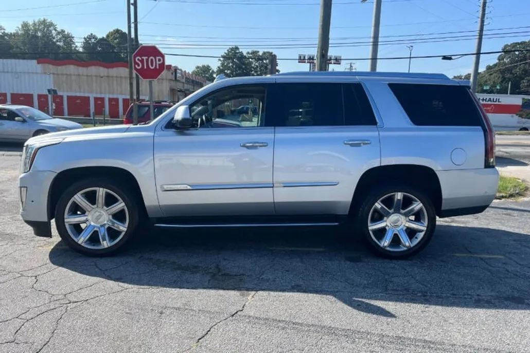 2020 Cadillac Escalade Premium Luxury photo 1
