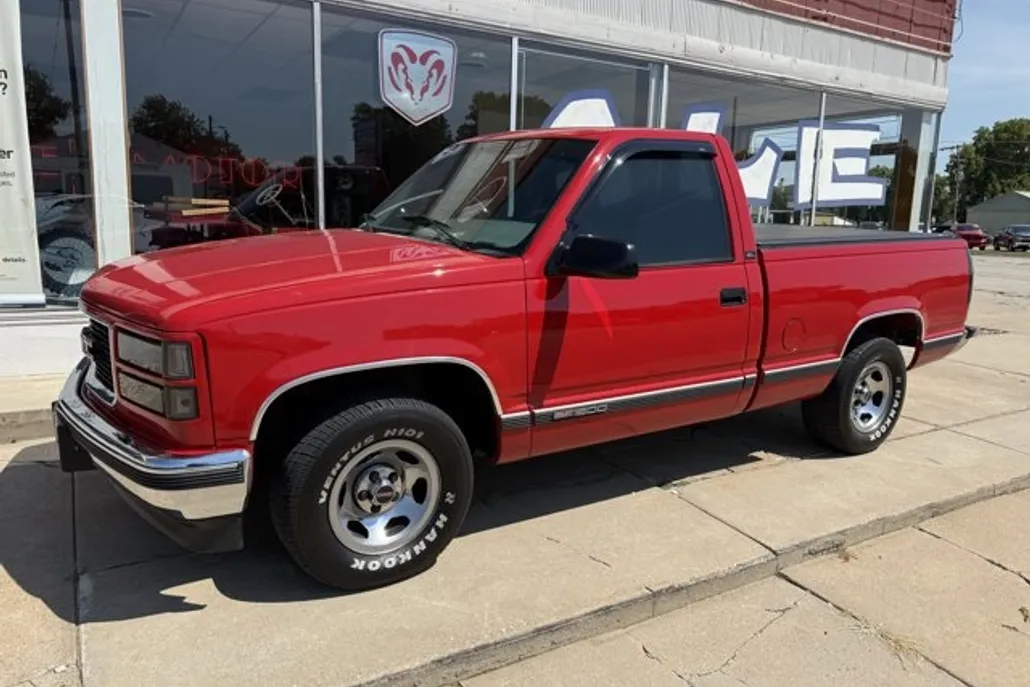 1995 Gmc Sierra 1500 photo 1