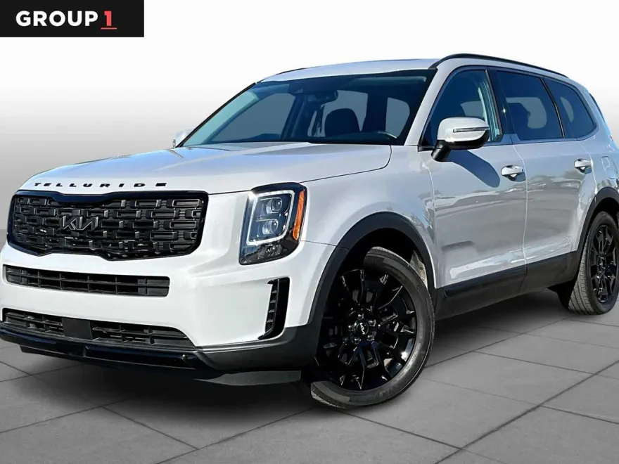 2022 Kia Telluride EX photo 1