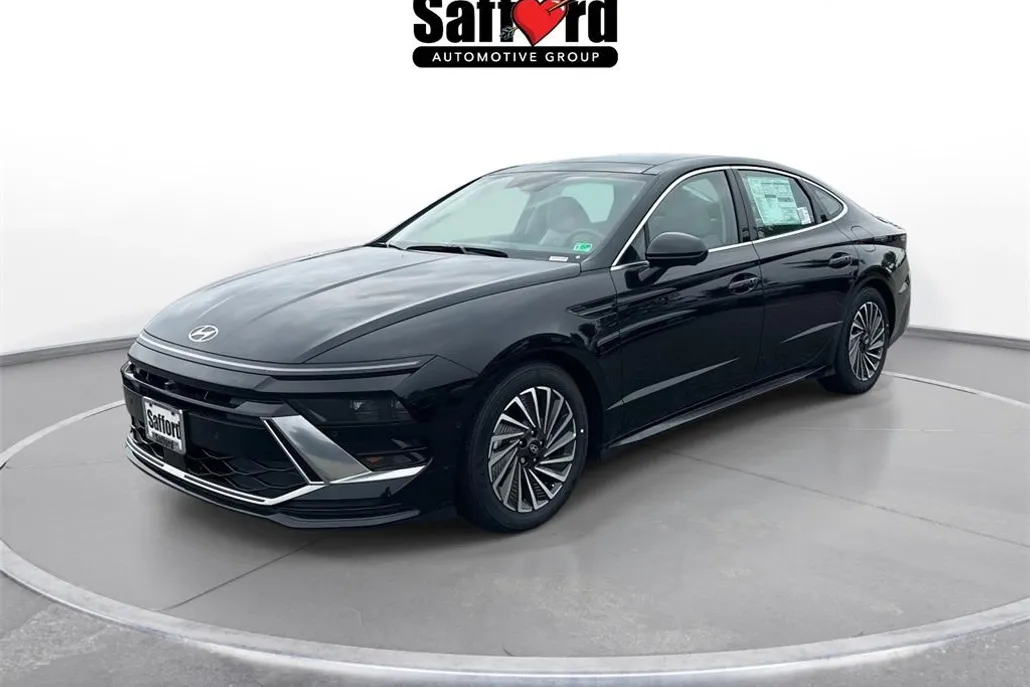2025 Hyundai Sonata Hybrid Limited photo 1