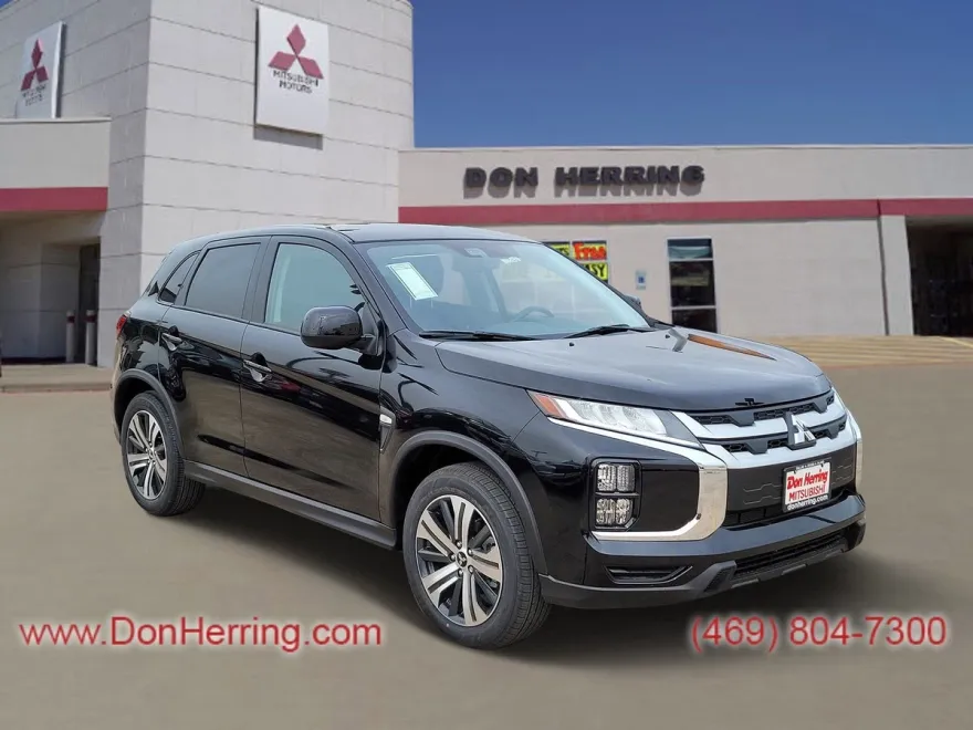 2024 Mitsubishi Outlander Sport ES photo 1