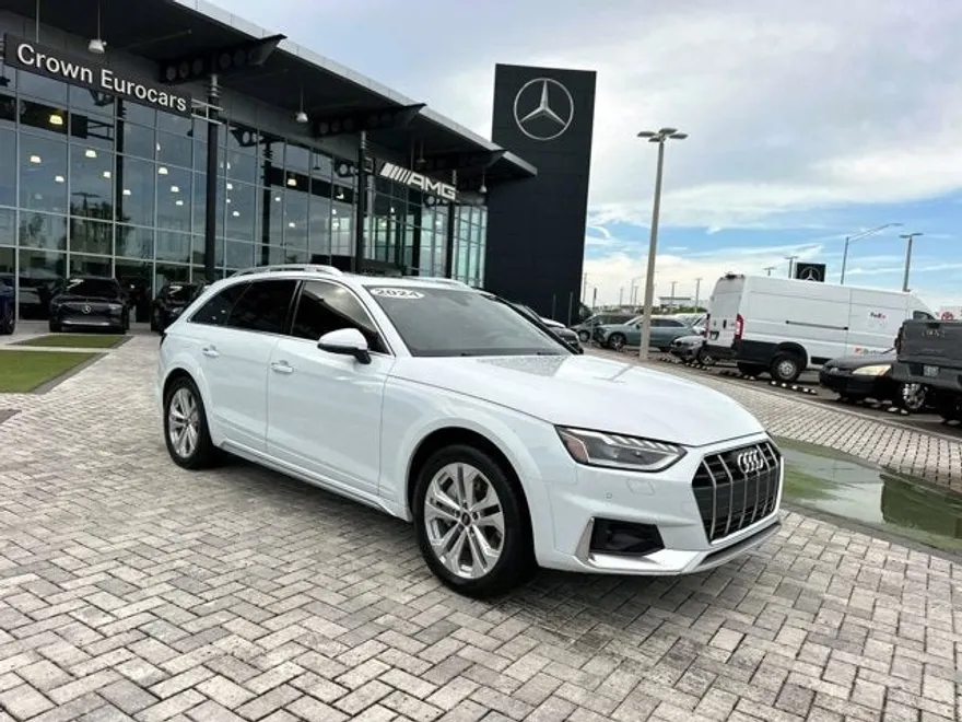 2024 Audi A4 Allroad 45 Premium Plus photo 1