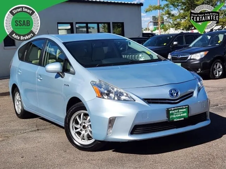 2020 Toyota Corolla LE photo 1